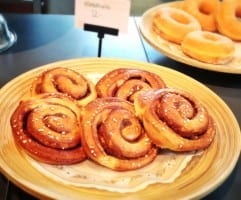 Schwedische Kanelbullar Rezept - Zimtschnecken selber backen
