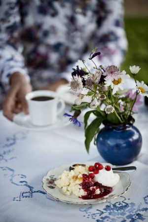 Schwedischer Käsekuchen Ostkaka tina_stafrén-småländsk_ostkaka-2935