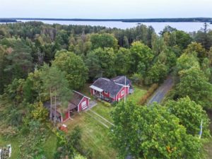 Rotes Haus in Schweden am See