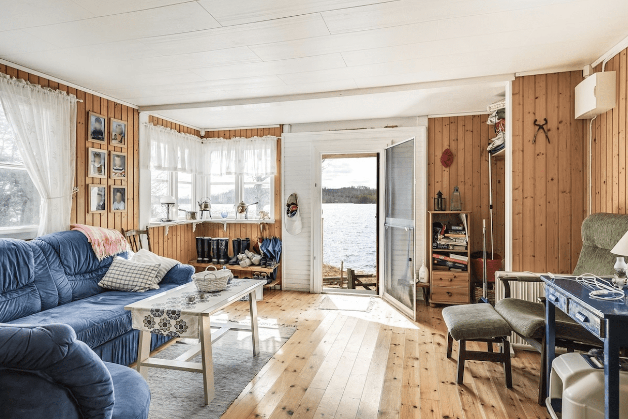 Rotes Ferienhaus in Småland, Schweden am See kaufen, Aussicht auf See