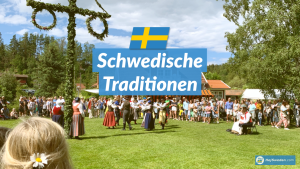 Schwedische Traditionen - Schwedische Mittsommerfeier mit Maibaum und traditionellem Tanz in schwedischen Trachten
